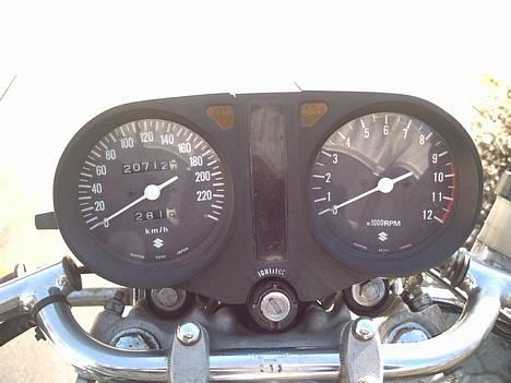 Suzuki gs 550 ec solgt - så er den færdig billede 4