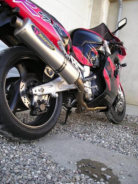 Suzuki gsxr 1100 billede 8