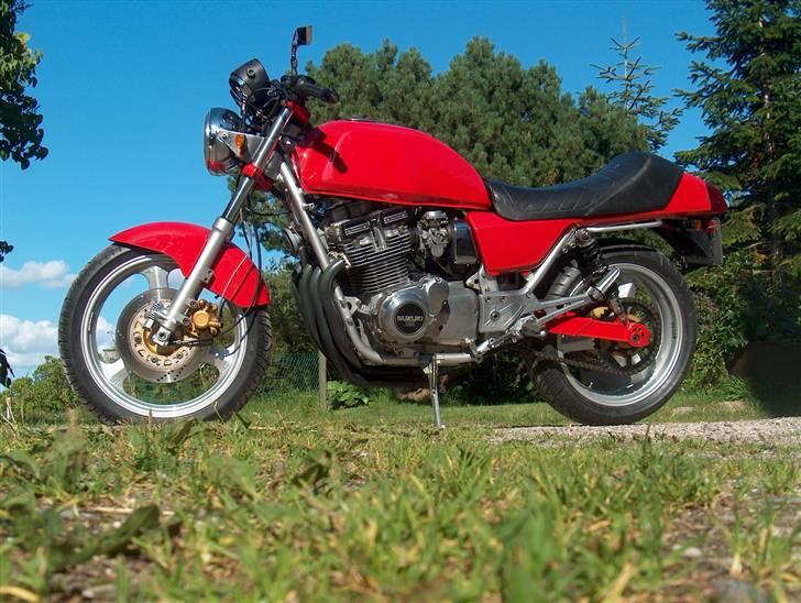 Suzuki GSX 750 EX billede 1