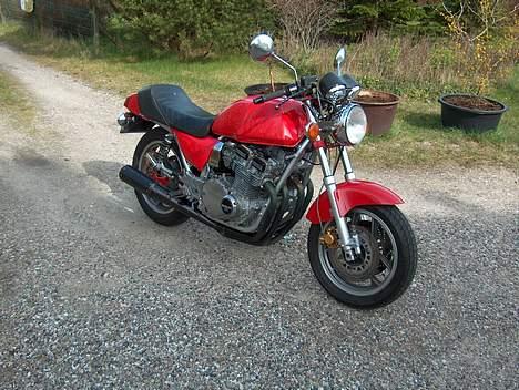 Suzuki GSX 750 EX billede 2