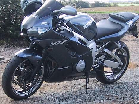 Yamaha YZF R6 billede 3