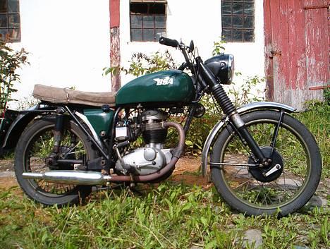 BSA B40 WD Mk1 billede 1