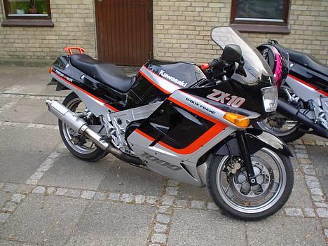 Kawasaki zx10 - DETTE ER MIN MC billede 1