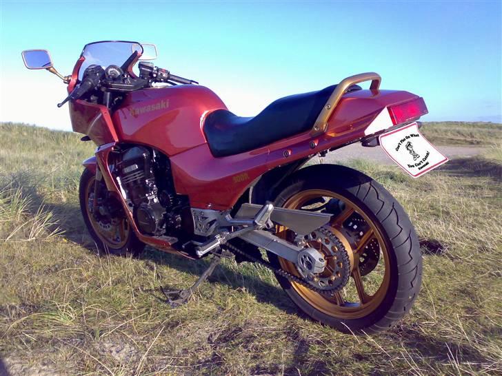 Kawasaki GPz 900r Ninja "Solgt" - Bagfra... billede 2