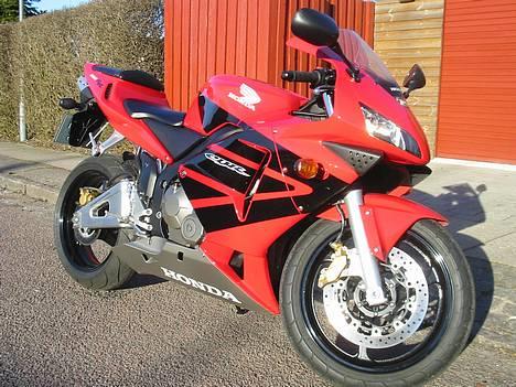 Honda CBR 600 RR KBH solgt billede 6