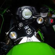 Kawasaki ZX6R 636