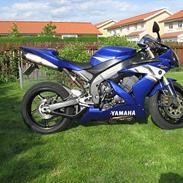 Yamaha R1