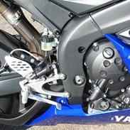 Yamaha R1