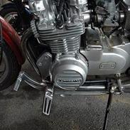 Kawasaki z 650 sr