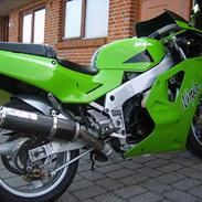 Kawasaki zxr750 H2