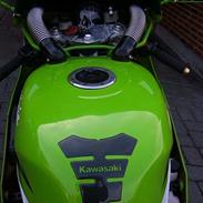 Kawasaki zxr750 H2