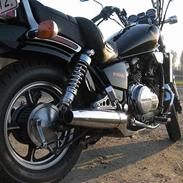 Honda VF 700 C Magna