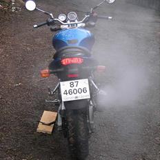 Suzuki SV 650 N **totalskadet***