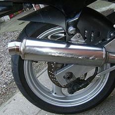 Suzuki GSXR 400 R *SOLGT*