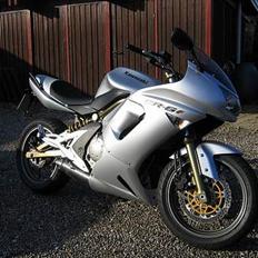 Kawasaki ER-6F *SOLGT*