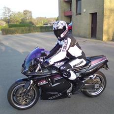 Yamaha FZR 1000 EXUP - SOLGT -