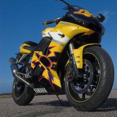 Yamaha YZF-R46