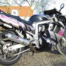Suzuki GSXR 1100. SOLGT