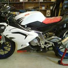 Aprilia A-RS 125 (Solgt.!)