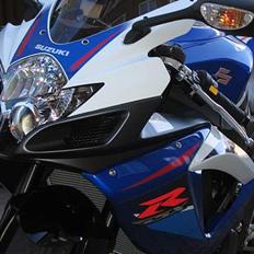 Suzuki GSX R 750 K7