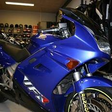 Honda VFR 750