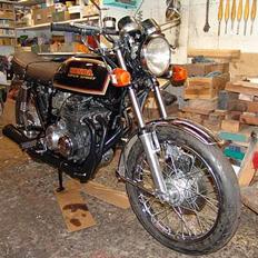 Honda CB 400 F Super Sport