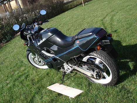 Suzuki GSX-R 250 - Første pudsedag :) Marts 07 billede 9