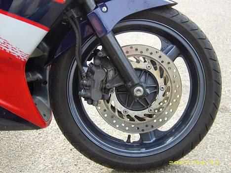 Honda CBR-1000F Dual Brake - Et lille billede af det fantastiske bremsesystem... billede 10