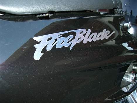 Honda CBR 900 RR TOTALSKADET - FIREBLADE billede 11