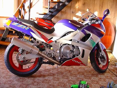 Kawasaki ZZr 600 billede 7