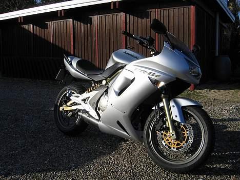 Kawasaki ER-6F *SOLGT* billede 5