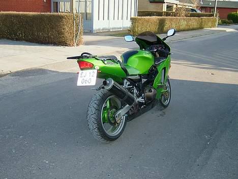 Kawasaki ZX12R billede 1