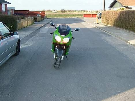 Kawasaki ZX12R billede 6