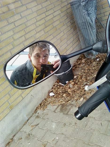 Yamaha yzf-r6 - Mig selv !  billede 8