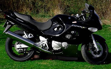 Suzuki GSX750F billede 4