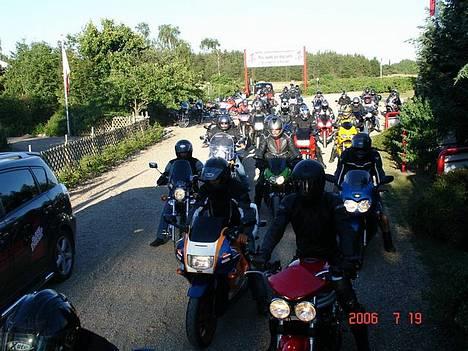 Suzuki gsx 600 f billede 10