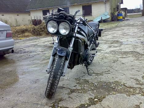 Suzuki gsx-r 250 - fed naked bike billede 3