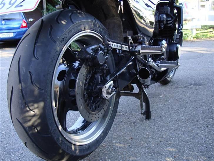 Kawasaki   Gpz 750 Turbo billede 3