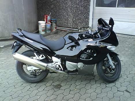Suzuki GSX750FK6 billede 1