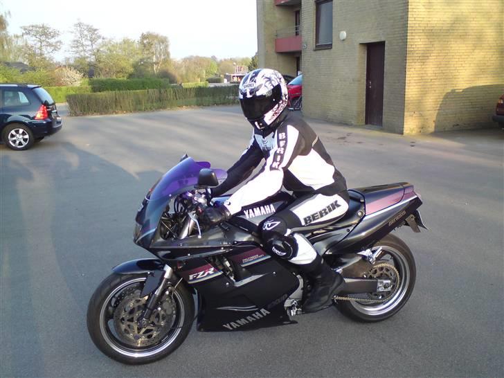 Yamaha FZR 1000 EXUP - SOLGT - billede 1