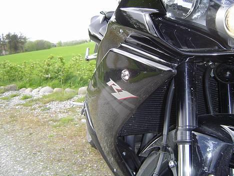 Yamaha YZF-R1(solgt) billede 3