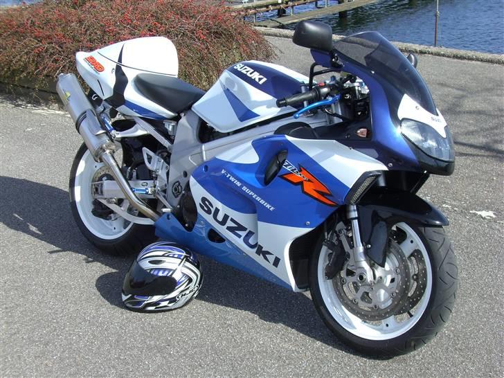 Suzuki TL1000R billede 1