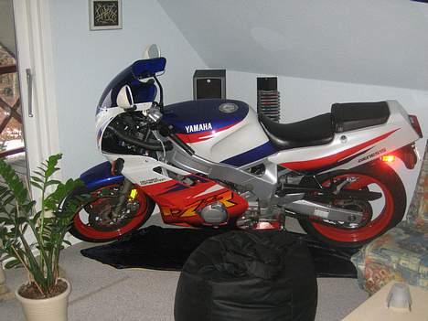 Yamaha FZR 600 >>>Tilsalg<<< billede 3