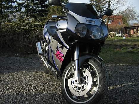 Suzuki GSXR 1100. SOLGT billede 2