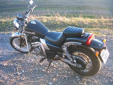 Kawasaki EL 250 - Nyvasket, efter en tur i solen.. billede 12