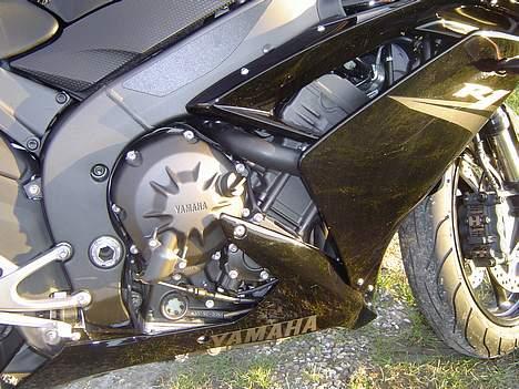 Yamaha YZF-R1(solgt) billede 7