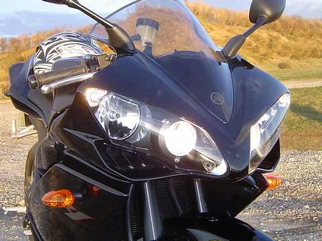 Yamaha YZF-R1(solgt) billede 10