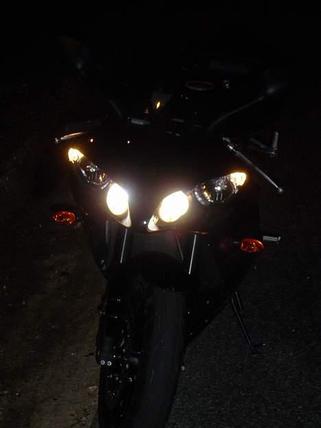 Yamaha YZF-R1(solgt) billede 17