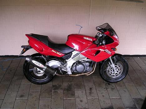 Yamaha Belgarda SZR 660 billede 1
