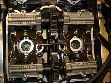 Honda VFR 750 F - SOLGT - billede 9